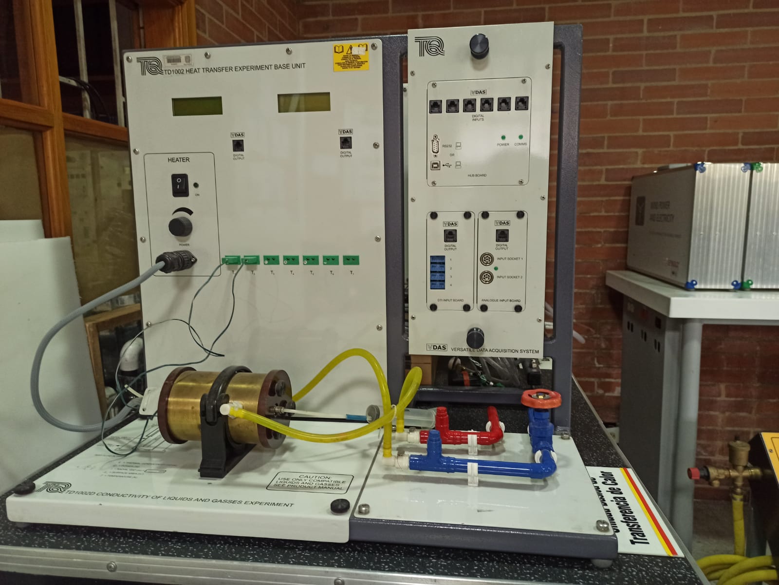 Unidad de Transferencia de Calor Experimento Base